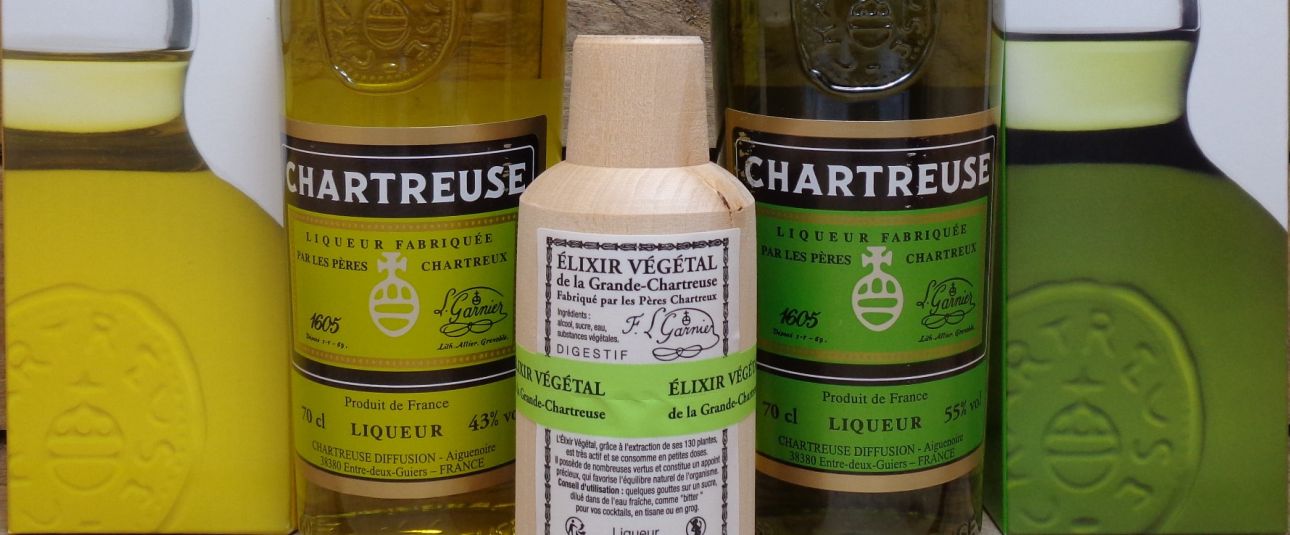 Liqueur Chartreuse labore par les Pres Chartreux