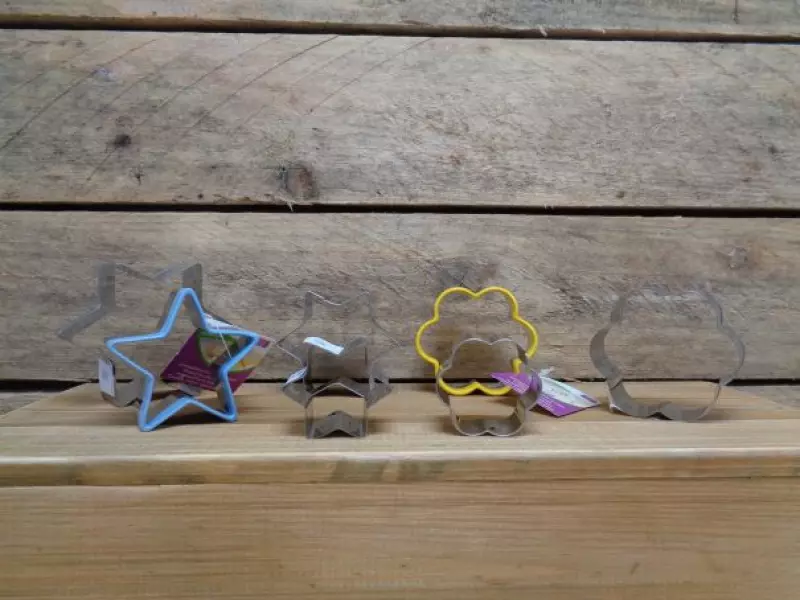 Emporte Pièce Etoile Rosace Bredele