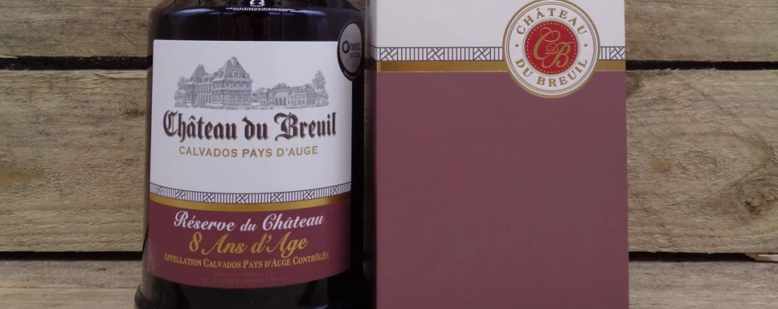 Calvados Chateau du Breuil  AOC Pays d'Auge