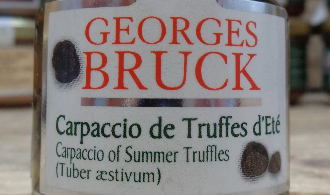 Produits  la Truffe Foie gras, moutarde, tapenade, sel, ...